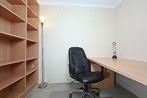 Accommodate Canberra - The Avenue