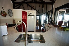 Bedarra Beach House