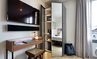 Hebe Hotel