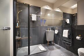 Hebe Hotel