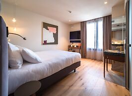 Hebe Hotel