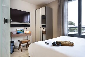 Hebe Hotel