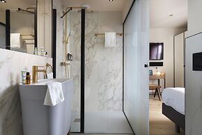 Hebe Hotel