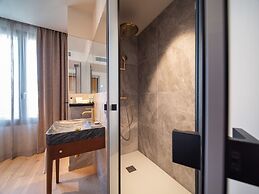 Hebe Hotel