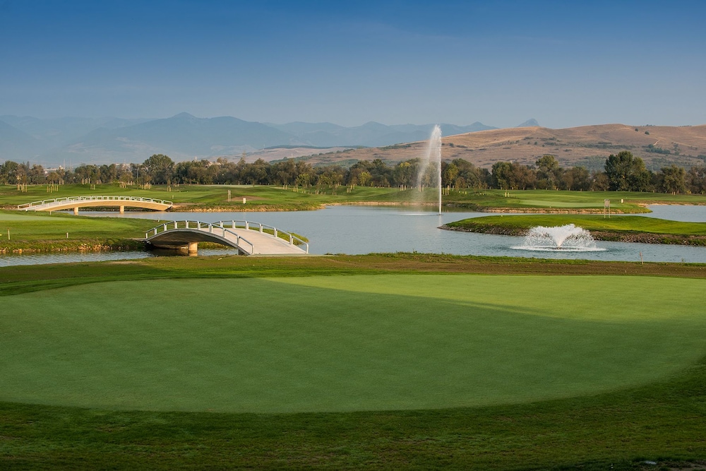 Theodora Golf Club