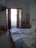 Oinoi Hotel