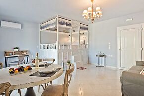 Elaia Villas