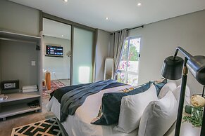 Suite 9 The Village