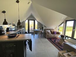Downton Lodge Country B&B