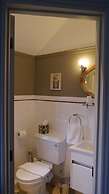 Downton Lodge Country B&B
