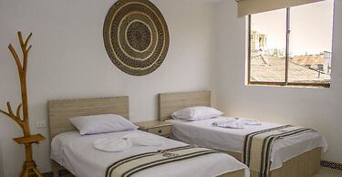 Iraka Hotel Zenu