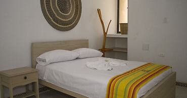 Iraka Hotel Zenu