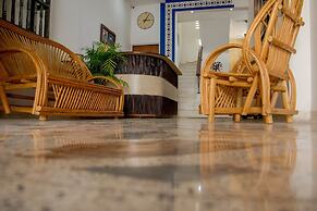 Iraka Hotel Zenu