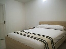 Iraka Hotel Zenu