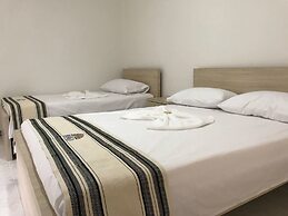 Iraka Hotel Zenu