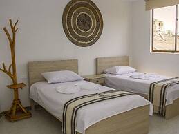 Iraka Hotel Zenu