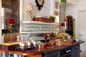 Amsterdam House Hotel