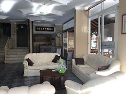 Almir Hotel