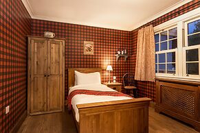 The Cluanie Inn