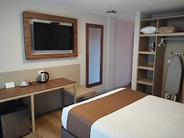DM Hoteles Ayacucho
