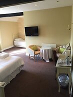 Limes Hotel