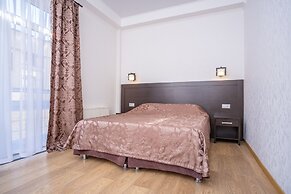 Piano Guesthouse