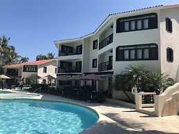 Lifestyle Kosher Crown Suites