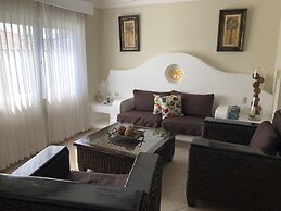 Lifestyle Kosher Crown Suites