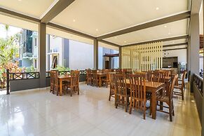 Grand Senggigi Hotel