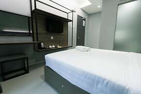 Hotel 99 - Sri Petaling