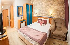 Arli Hotel