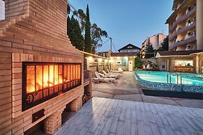Arli Hotel