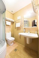Arli Hotel