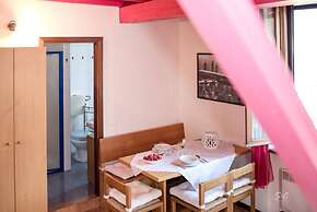 Feel at Home - Casa Graziosa