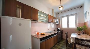 Aida Apartments and Rooms