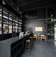 Kloem Hostel - Adults Only
