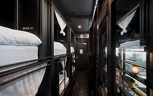 Kloem Hostel - Adults Only