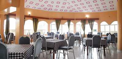 Cool Rivers Hotel