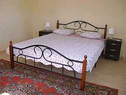 Motel Nadezhda