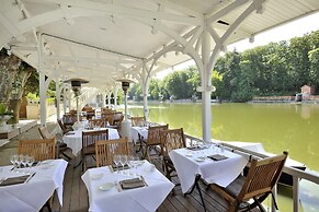 Pavillon Bleu