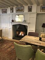 Deddington Arms