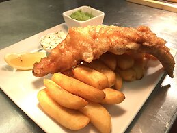 Deddington Arms