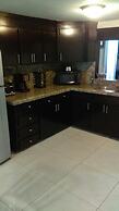 Modern vacational home close to Costco and Walmart