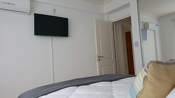 Reyes Apartment
