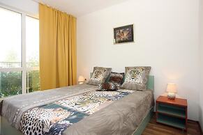 Sofia Apartments in Sunny Residence
