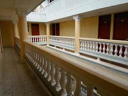 Hotel Colonial Inn