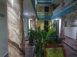 Hotel Colonial Inn