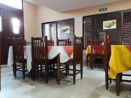 Hotel Colonial Inn