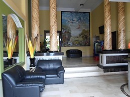 Hotel Colonial Inn