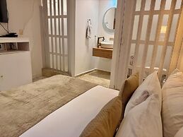 Ataraxy Hotel Boutique